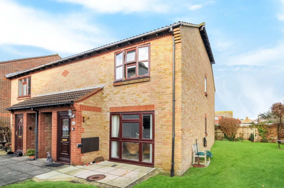 Property for Sale, East Wittering 24 Windmill Court Baileys Estate Agent